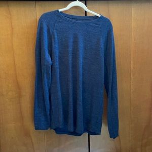 American Eagle Long sleeve